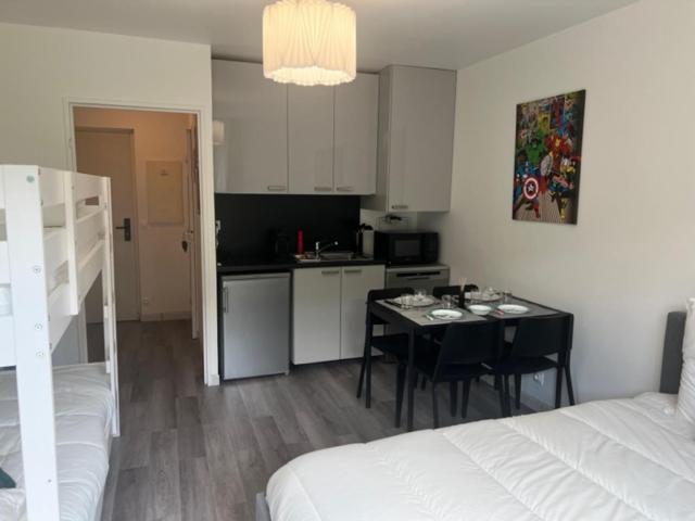 Studio Disney Appartement Esbly Buitenkant foto